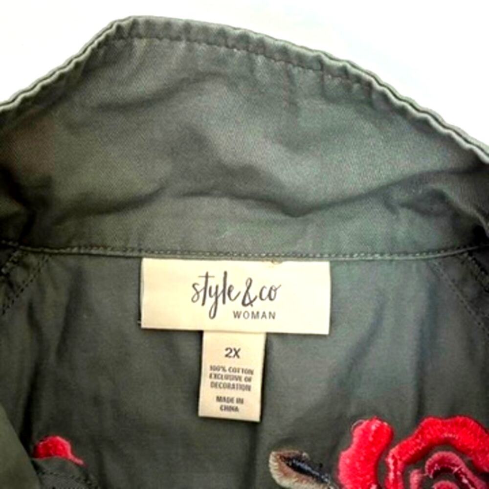 NWT Women's Olive Green Cotton Utility Jacket with Embroidered Roses - Plus 2X - Picture 5 of 10